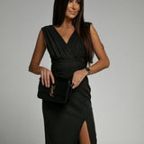 Fresia™ | Elegante vestido entallado con escote en V