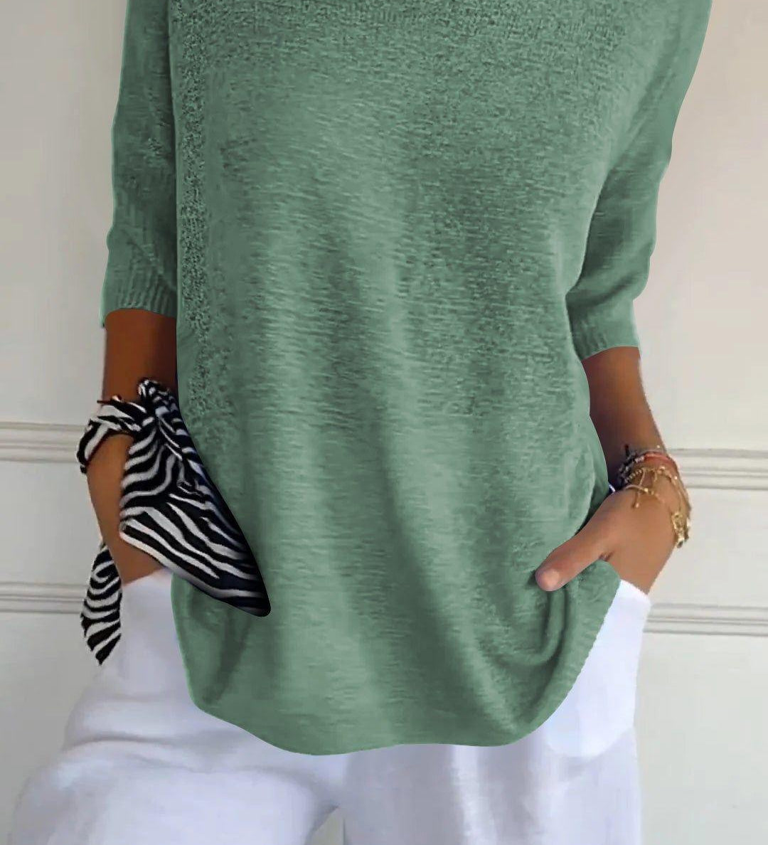 Paris™ Blusa de punto con escote en V