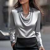 Joyce | Elegante blusa de satén con escote en V para Mujer