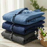 Adele | Blusa de denim fluido con escote en V y volantes