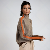 Malou™ | Suéter de cuello alto con llamativas rayas en contraste