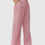 Dominique | Pantalones anchos y cómodos con detalles elegantes